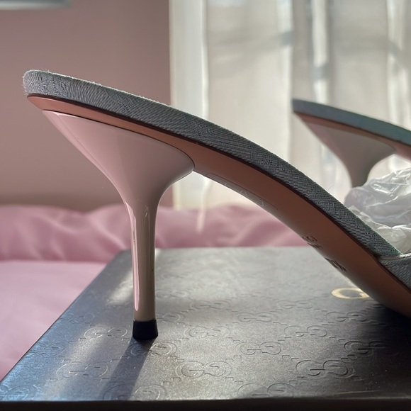 Authentic GUCCI kitten heels, 71/2 - Picture 3 of 11